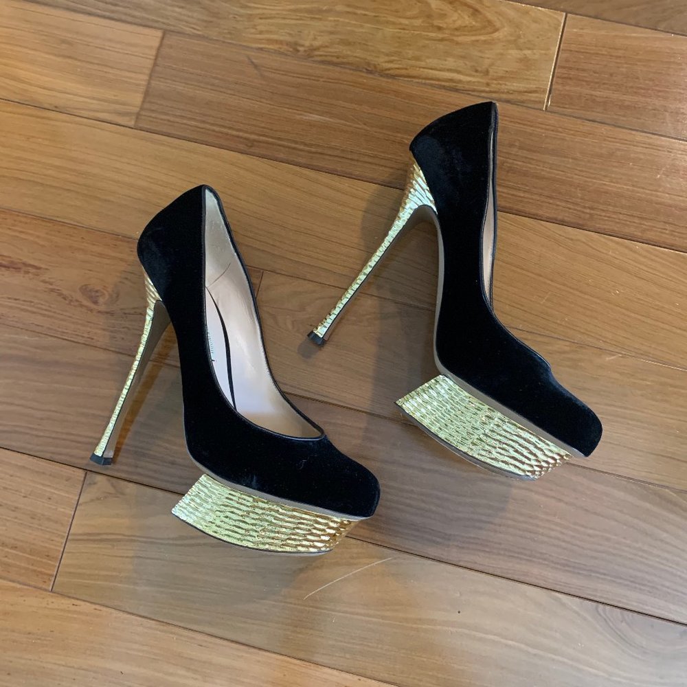 Nicholas Kirkwood Velvet Platform Pumps